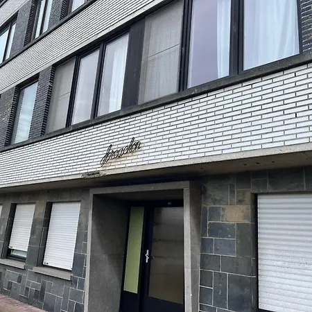 Cozy 2-bedroom Within Walking Distance Of The T62 Appartement *